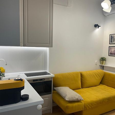 דירות בוקרשט Studio Alice Romana Square מראה חיצוני תמונה